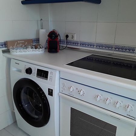 Beachfront Neptuno I, Complex,Views,Pool,Garden, Elviria 마르베야 외부 사진