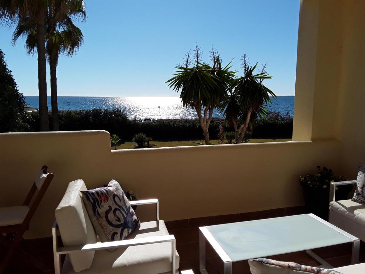 Beachfront Neptuno I, Complex,Views,Pool,Garden, Elviria 마르베야 외부 사진