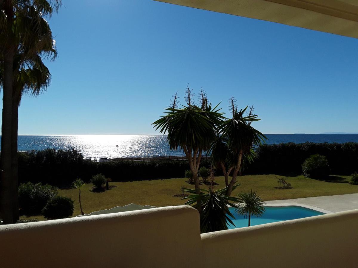 Beachfront Neptuno I, Complex,Views,Pool,Garden, Elviria 마르베야 외부 사진
