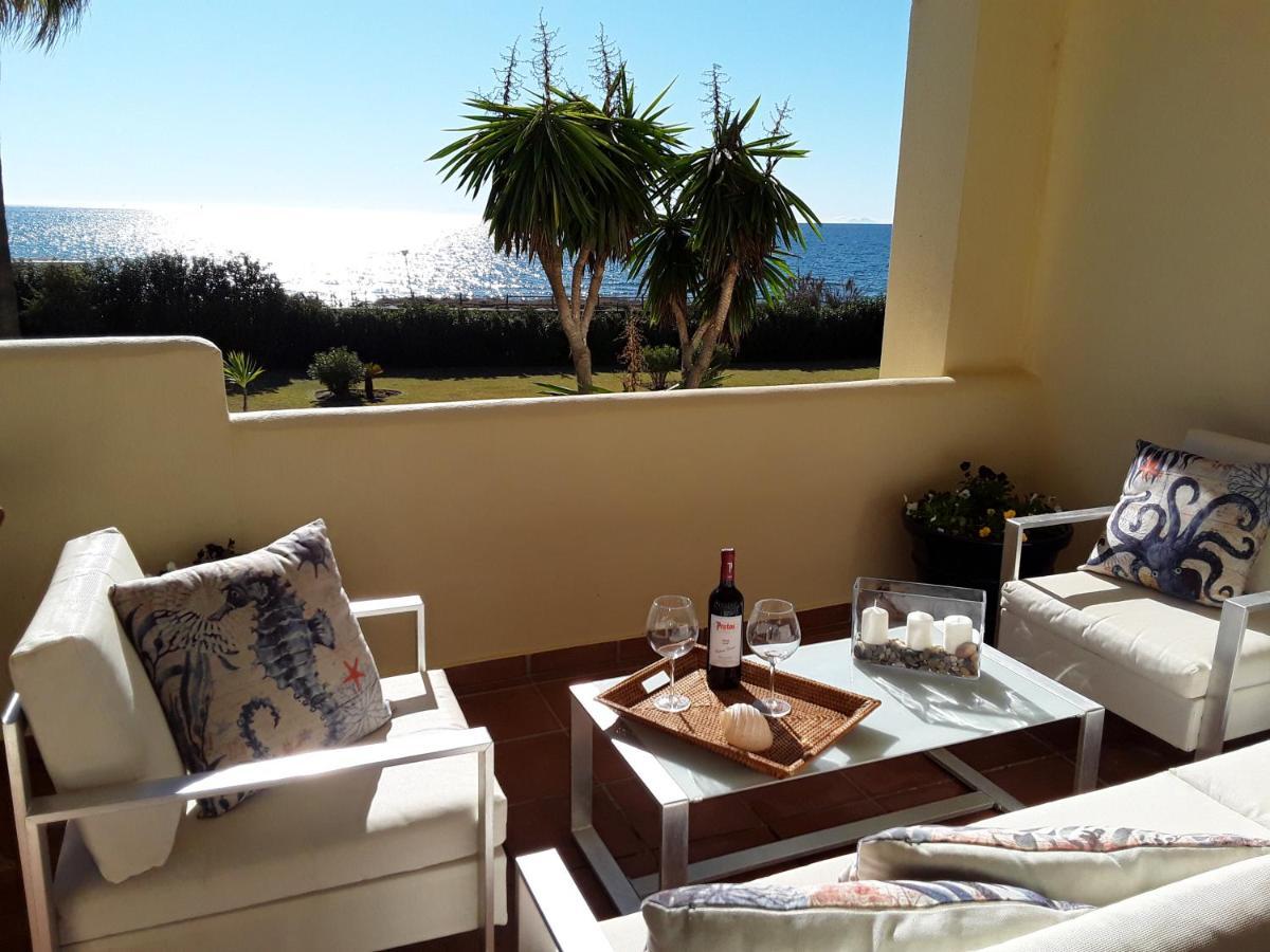 Beachfront Neptuno I, Complex,Views,Pool,Garden, Elviria 마르베야 외부 사진