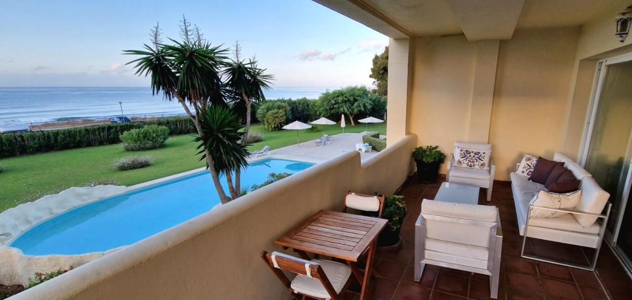 Beachfront Neptuno I, Complex,Views,Pool,Garden, Elviria 마르베야 외부 사진
